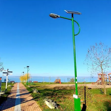 Kikötő Sétány Iii. * Balatonszemes