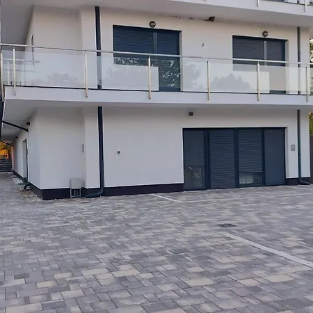Kikoeto Setany Iii. Appartement Balatonszárszó