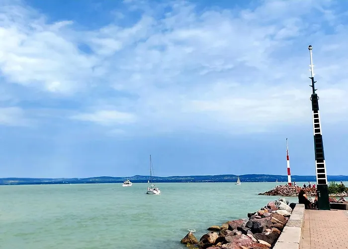 Kikoeto Setany Iii. Apartament