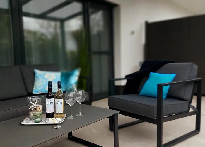 Apartament Kikoeto Setany Iii. *